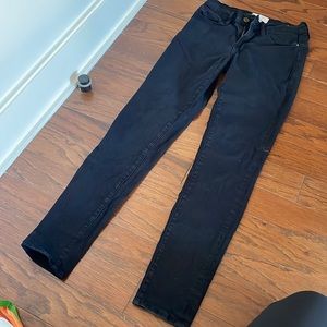 Frame 25 skinny jeane
